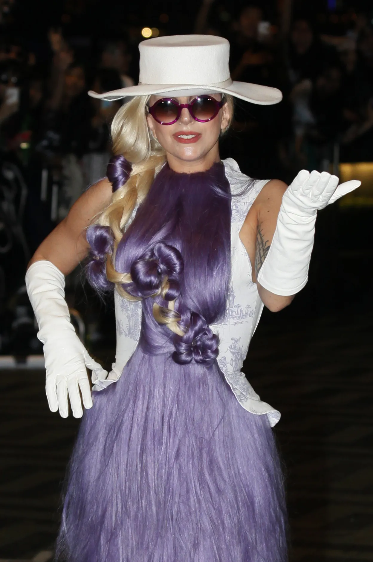 4468795-lady-gaga.jpg