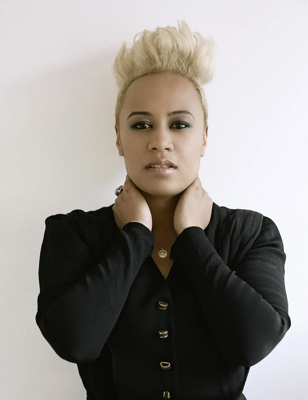 4486767-emeli-sand.jpg