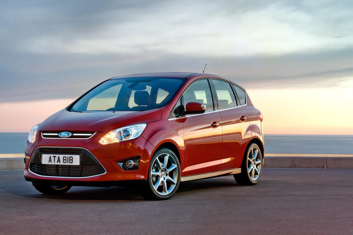 5054502-ford-c-max.jpg