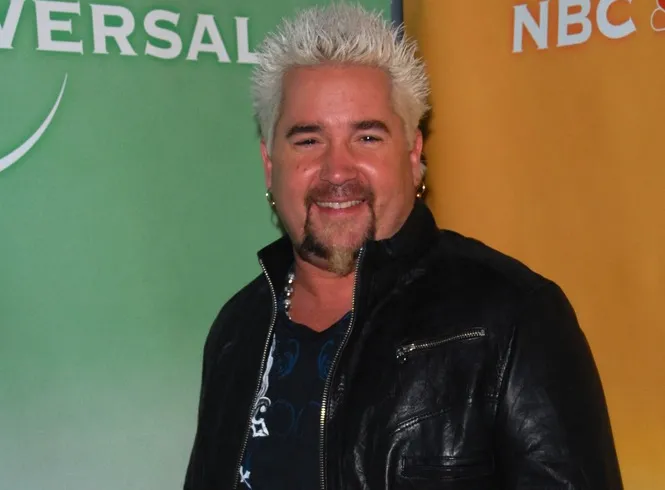 4713804-guy-fieri.jpg