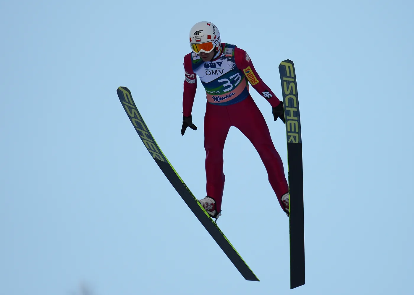 Polscy skoczkowie na piątym miejscu po I serii konkursu w Planicy