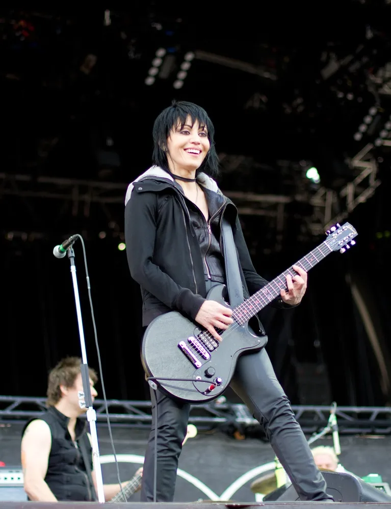 5268625-joan-jett.jpg