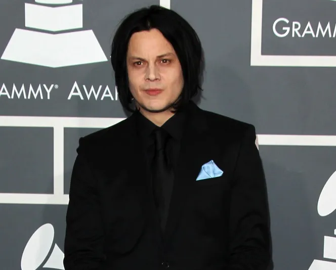 Wybuchowy Jack White z zakazem zbliżania do własnych dzieci