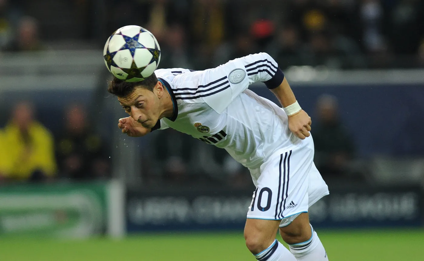 Rekordowy transfer Arsenalu. Mesut Oezil został "Kanonierem"