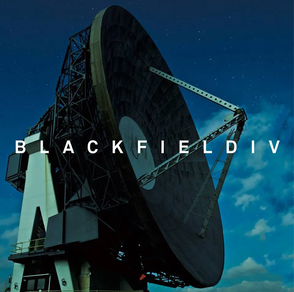 5382782-blackfield.jpg