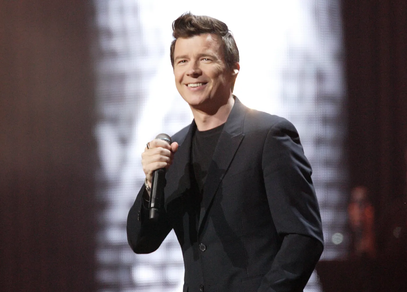 5335263-rick-astley.jpg