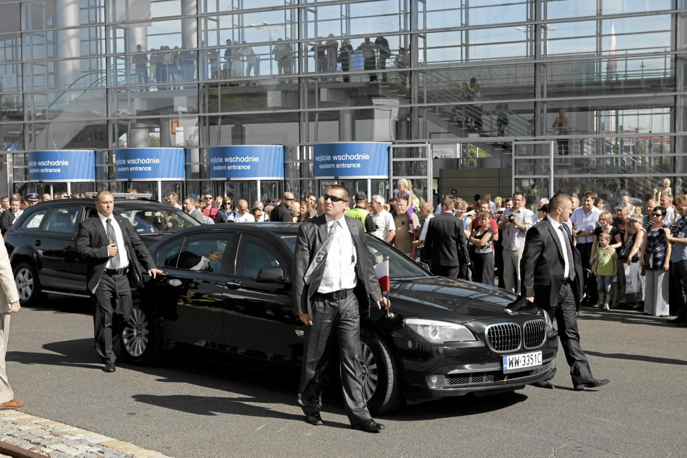 Niewypał z prywatną firmą? BOR wraca na posterunek w MSZ