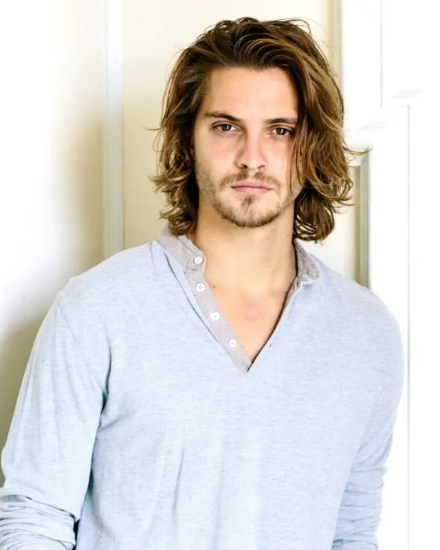 5675771-luke-grimes.jpg