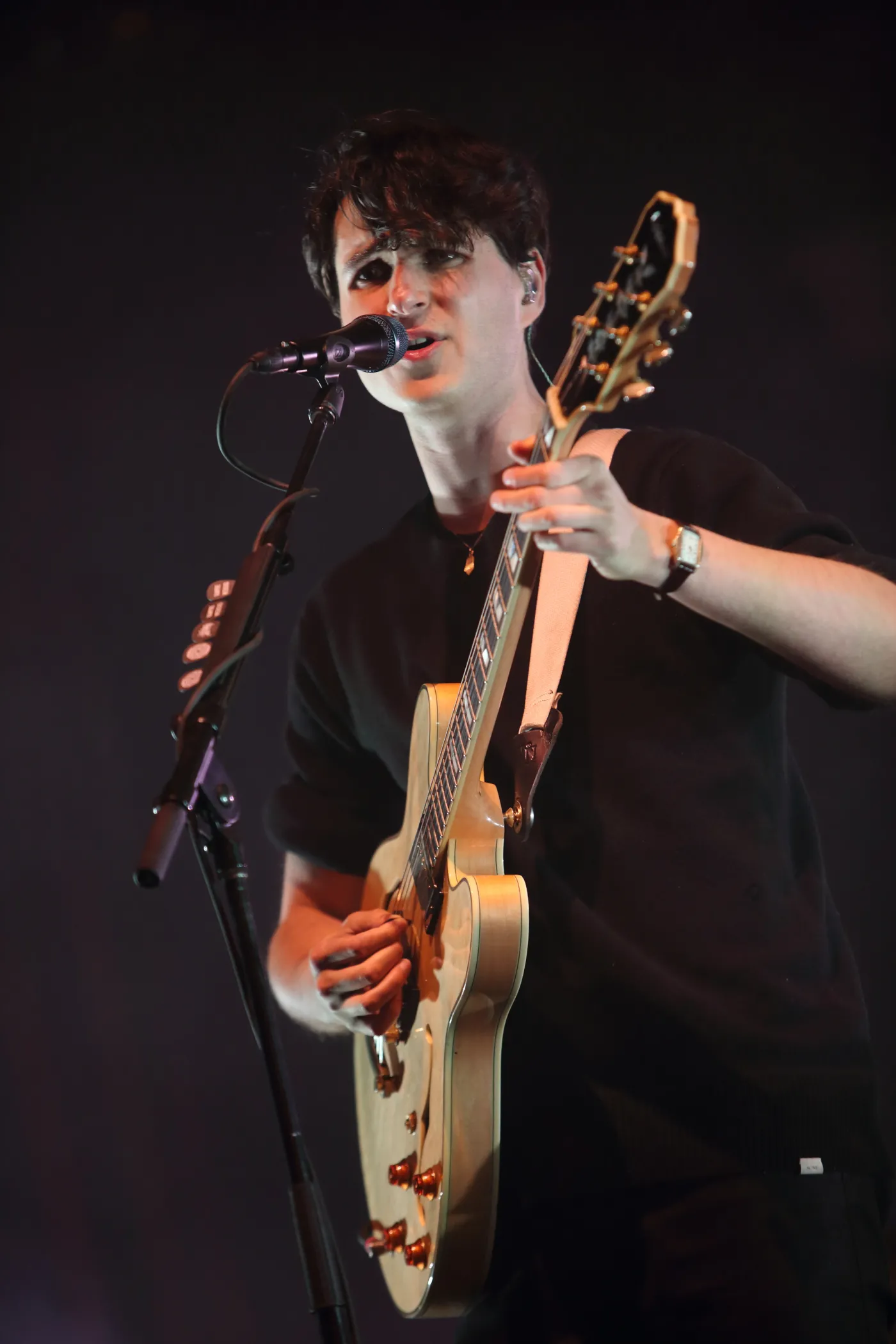 5697708-george-ezra.jpg