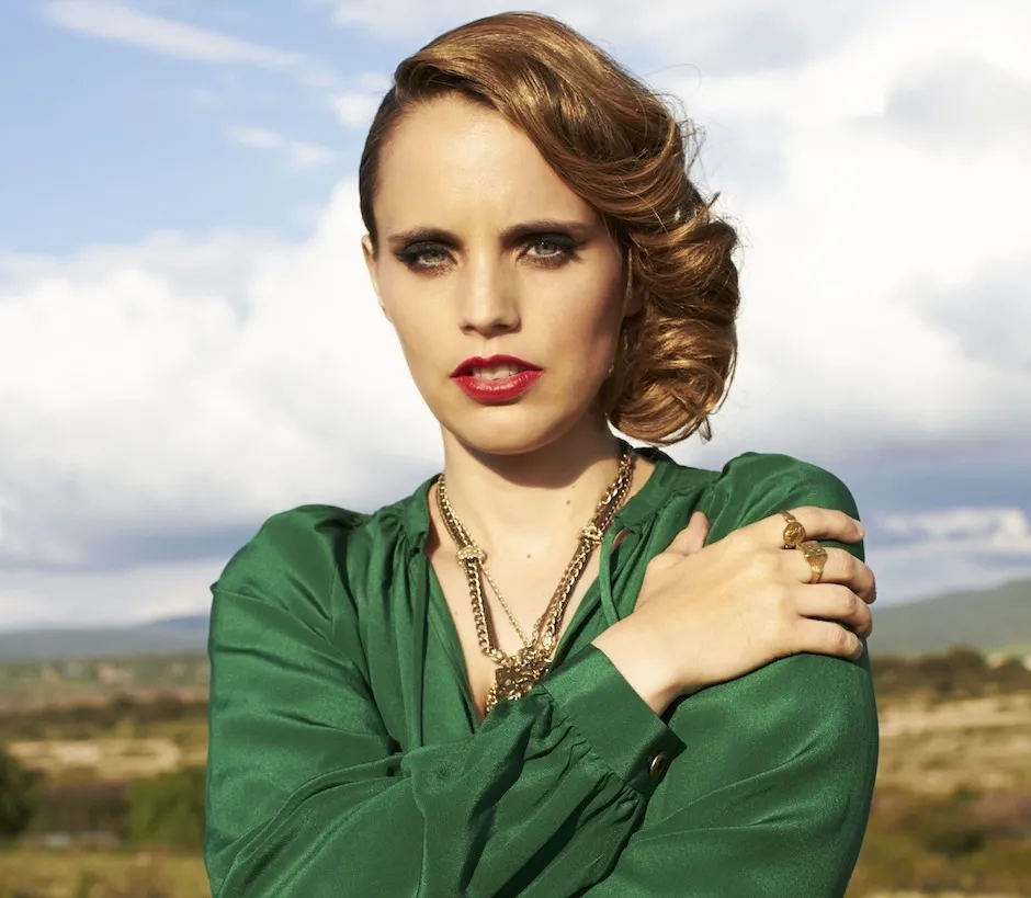 Anna Calvi