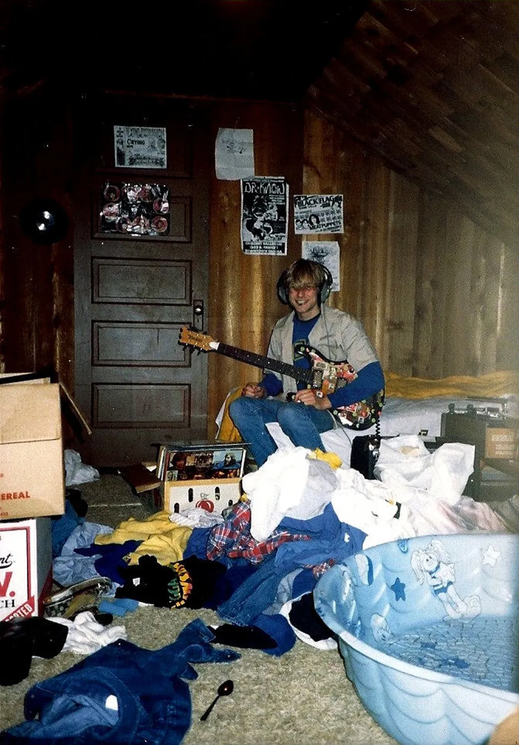 5498644-kurt-cobain.jpg