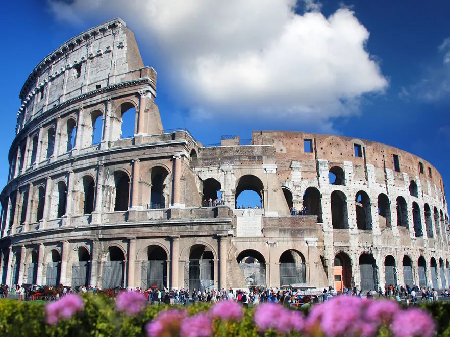 Jeszcze dzisiaj Rzym legnie w gruzach