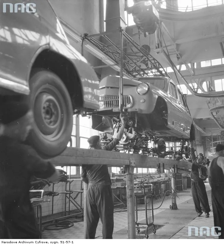 Garbate szczęście Polaka świętuje urodziny! Dostaliśmy je z ZSRR. ZDJĘCIA z archiwum