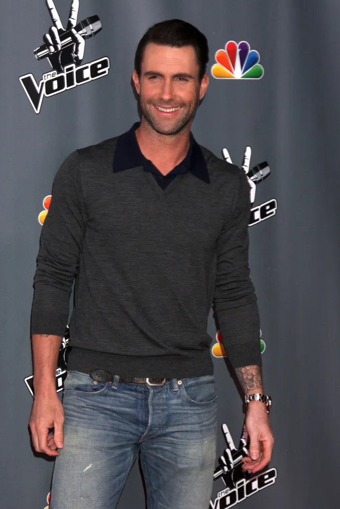 5653861-adam-levine.jpg