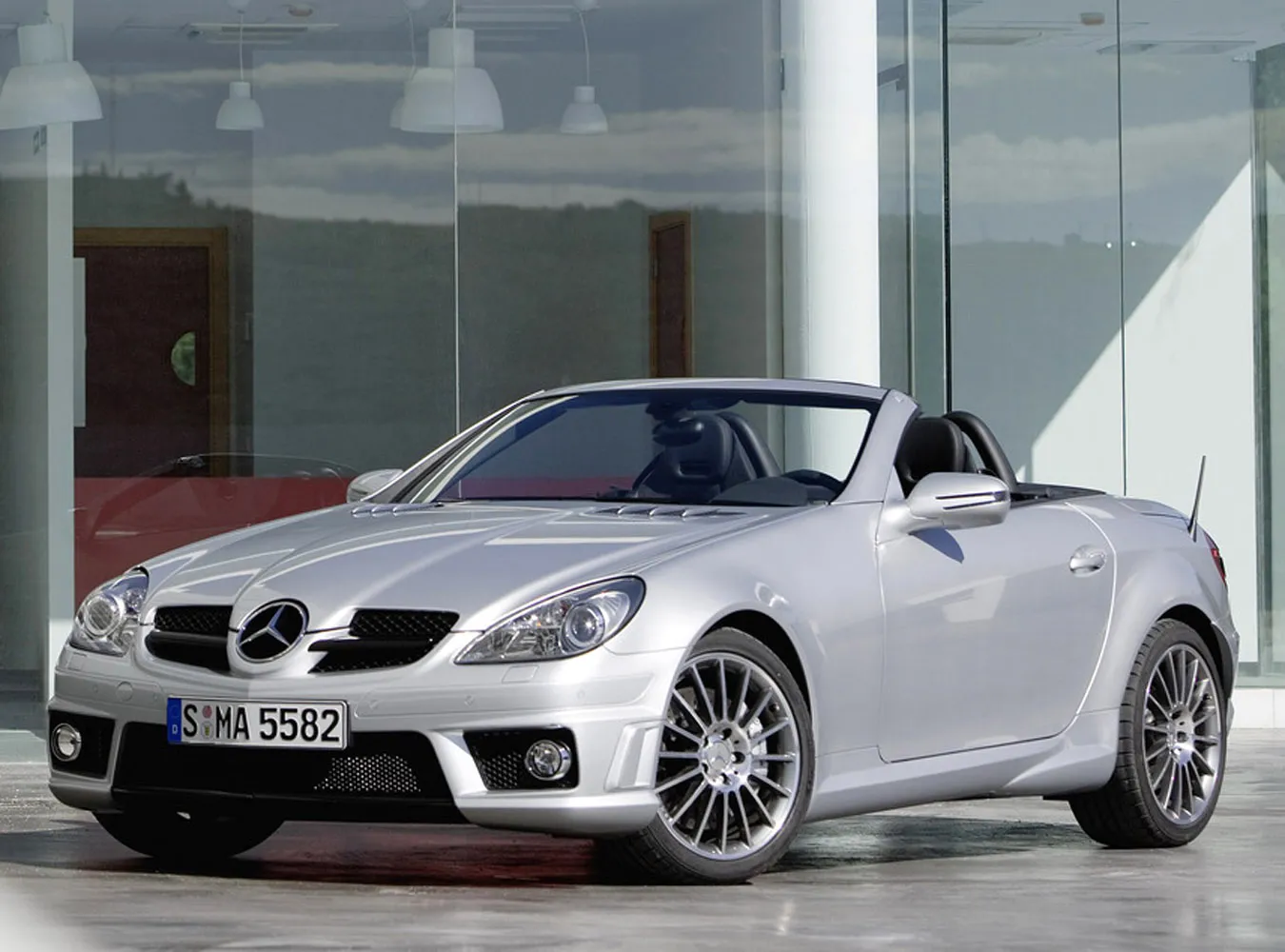 Tak wygląda najnowsza odsłona mercedesa SLK 55 AMG