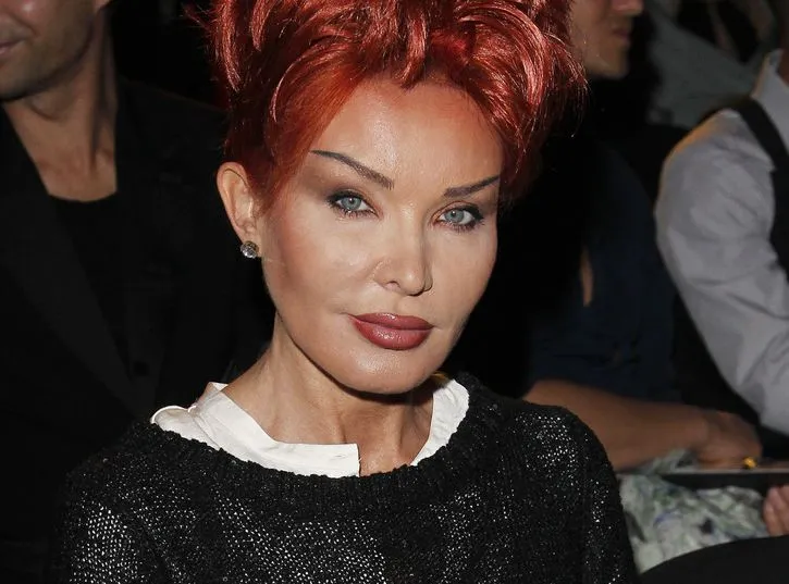 Rozżalona Ewa Minge: Internauci plują po mojej twarzy