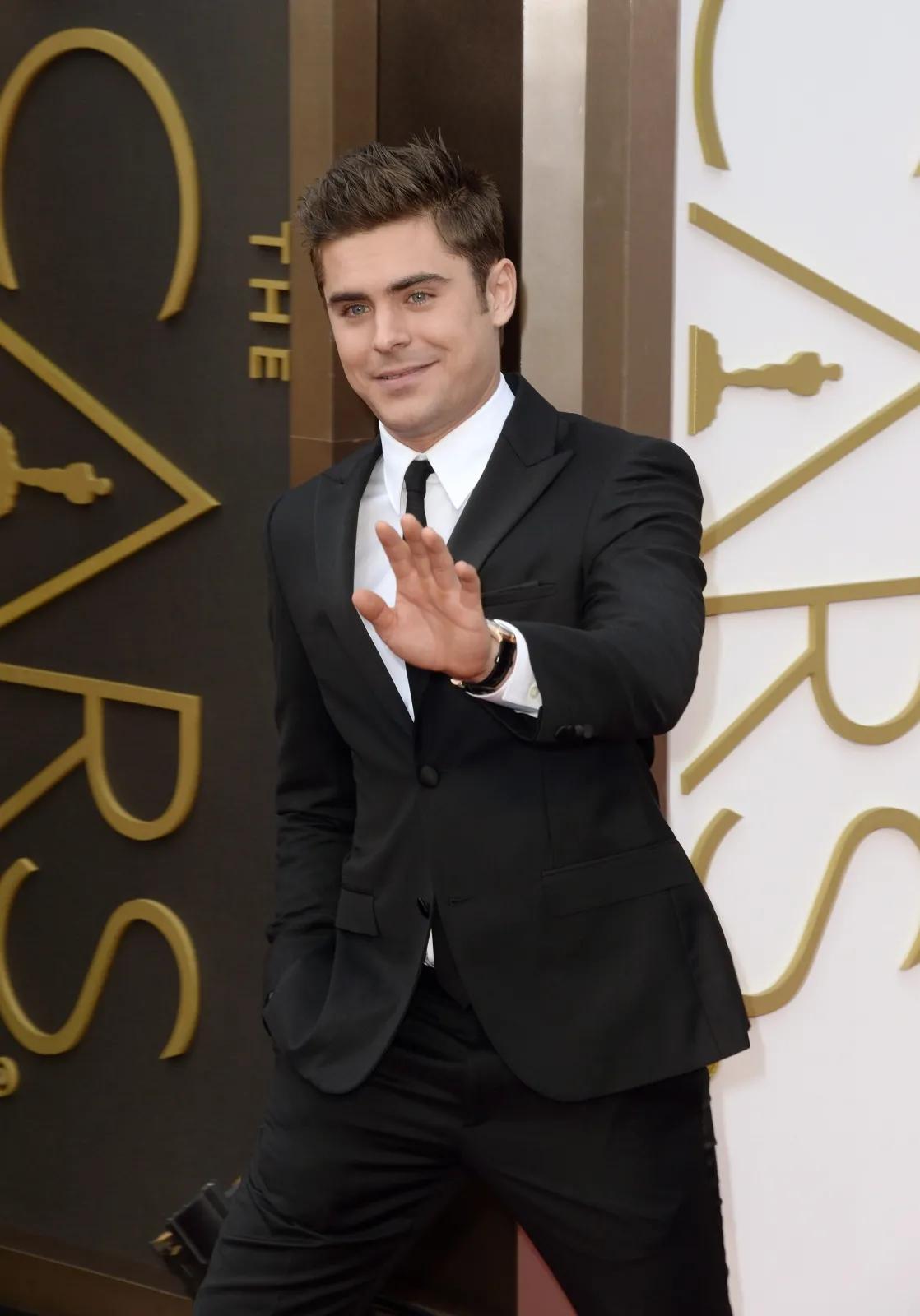 6000681-zac-efron.jpg