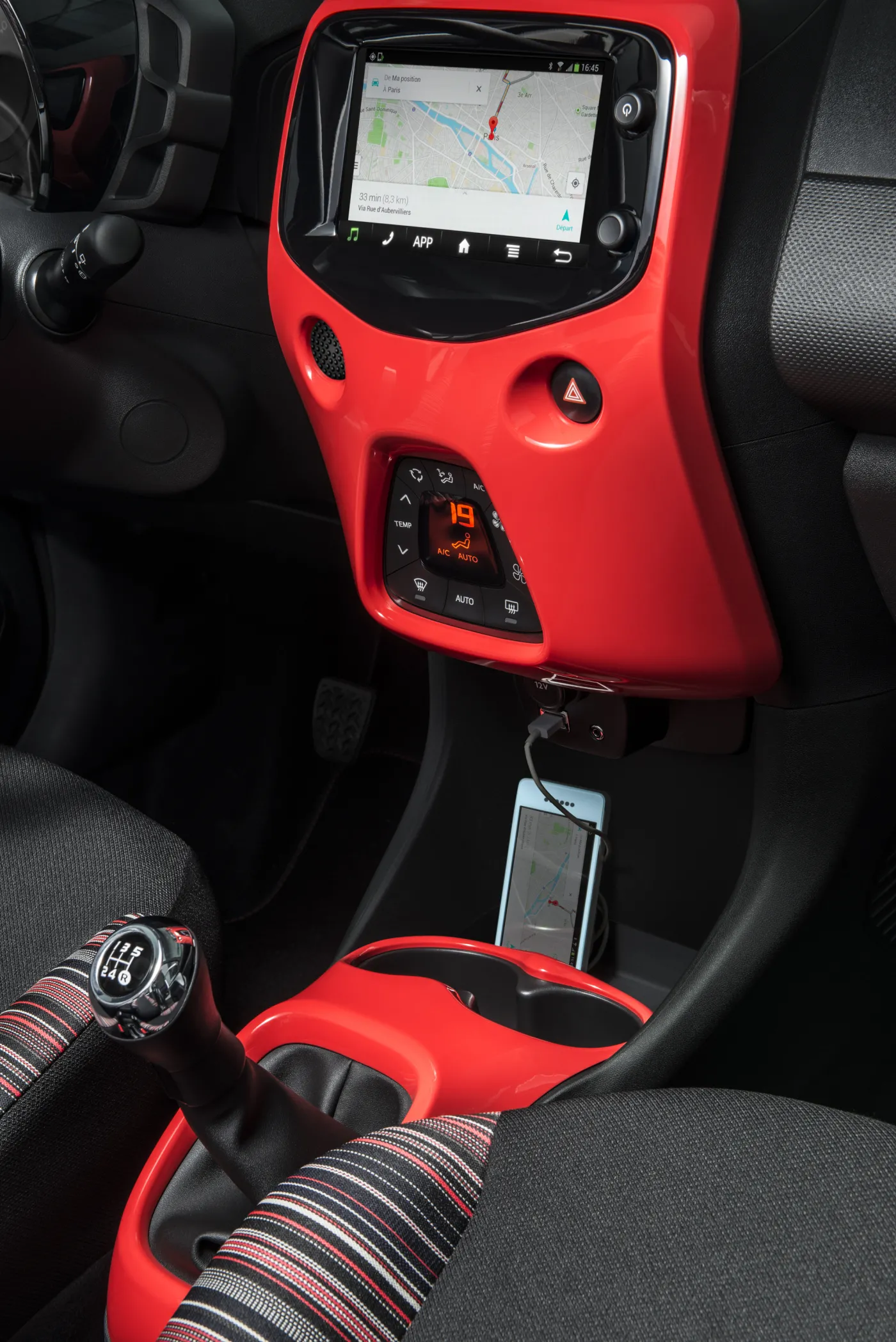 6552689-citroen-c1.jpg