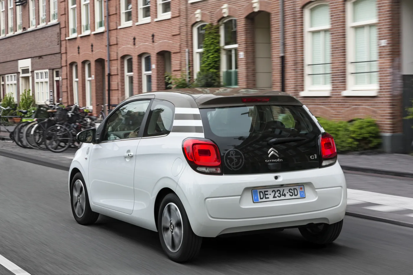 6552187-citroen-c1.jpg