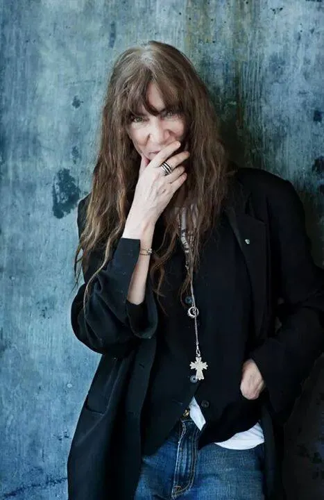 6674675-patti-smith.jpg