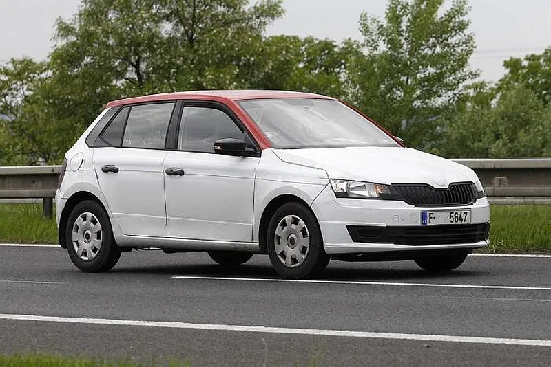 6365819-skoda-fabia.jpg