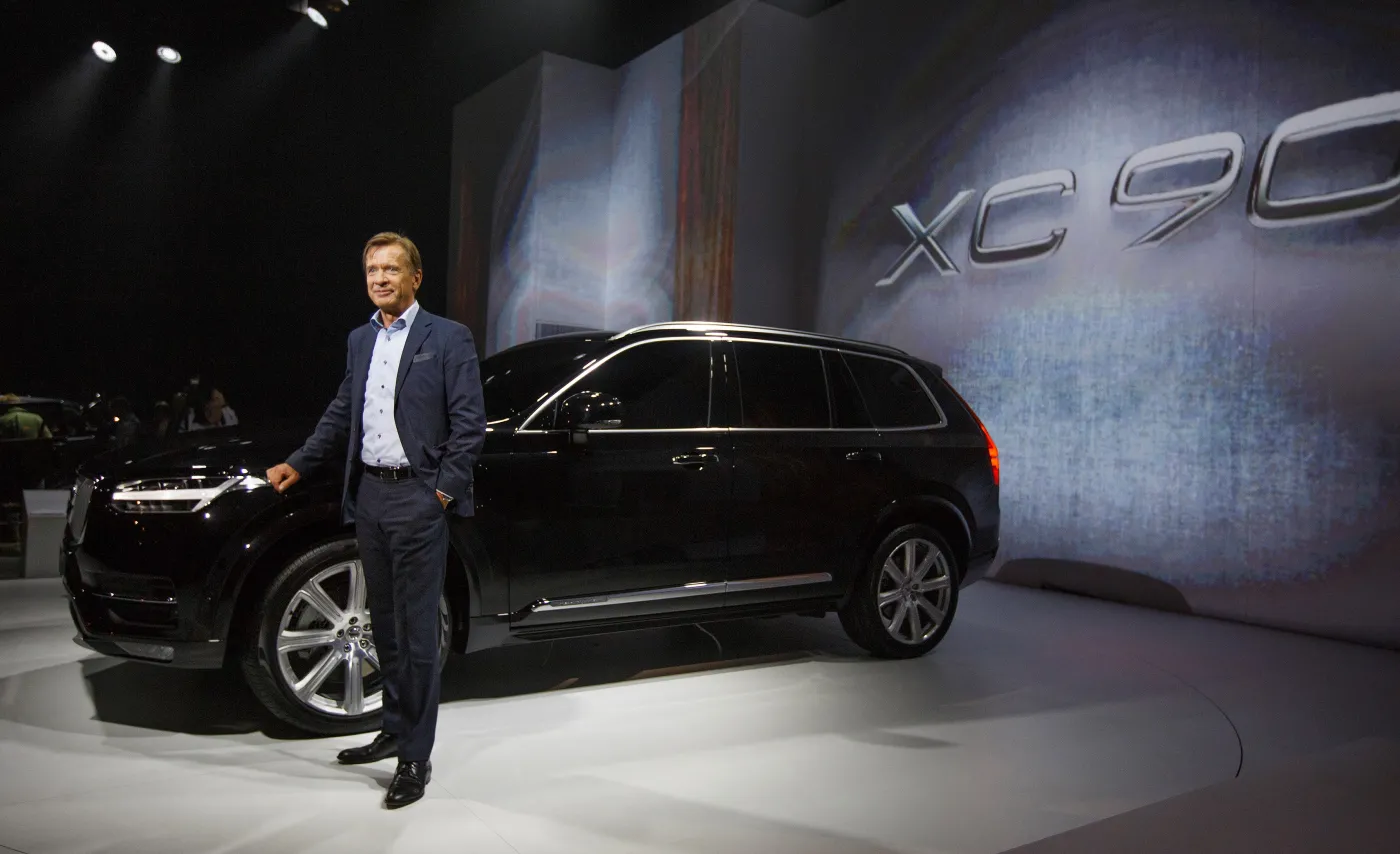 6721064-volvo-xc90.jpg