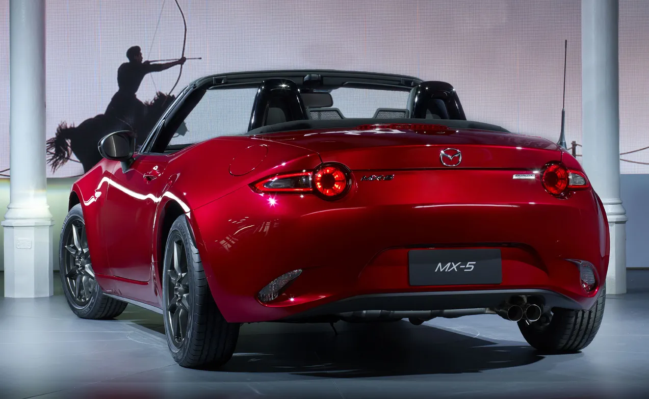 6755951-mazda-mx-5.jpg