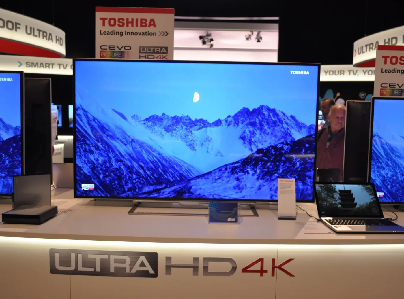 6774933-toshiba-4k.jpg