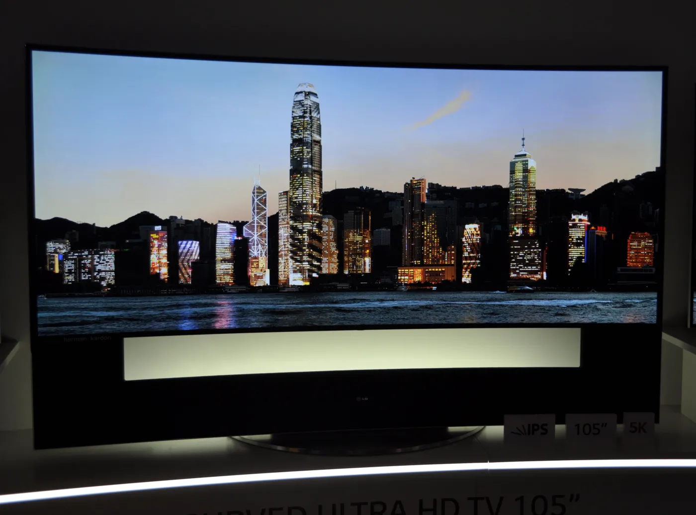 6775136-lg-4k-oled.jpg