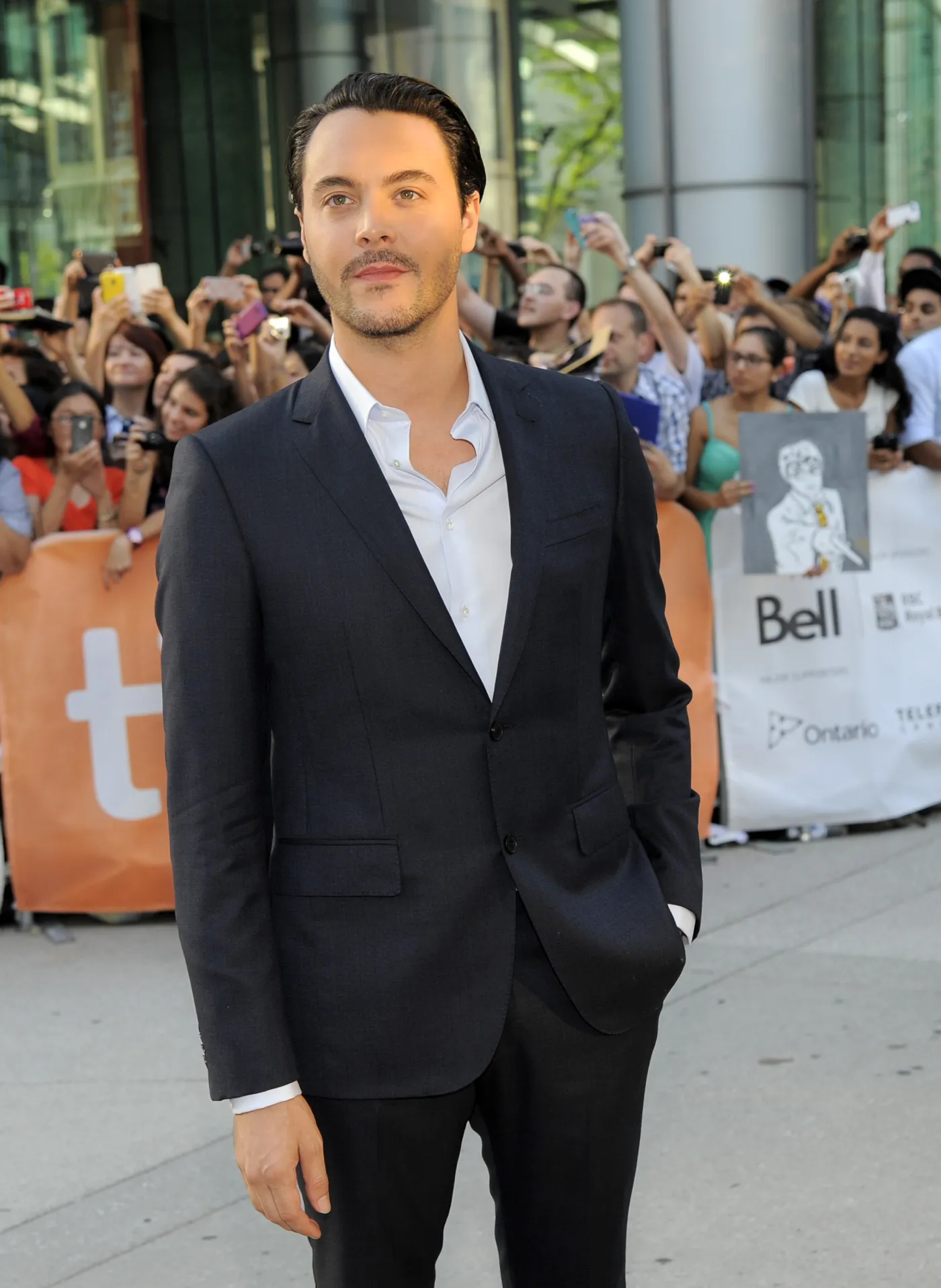 6816597-jack-huston.jpg