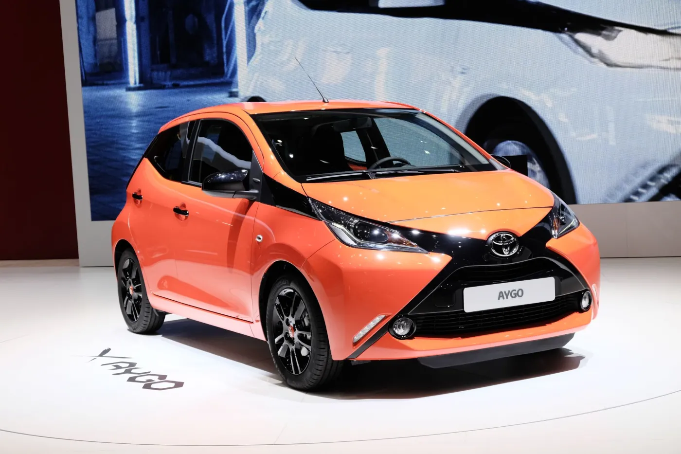 6384892-toyota-aygo.jpg