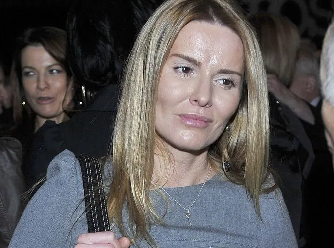 Lis wściekła na brukowce: Łapy precz od moich ...