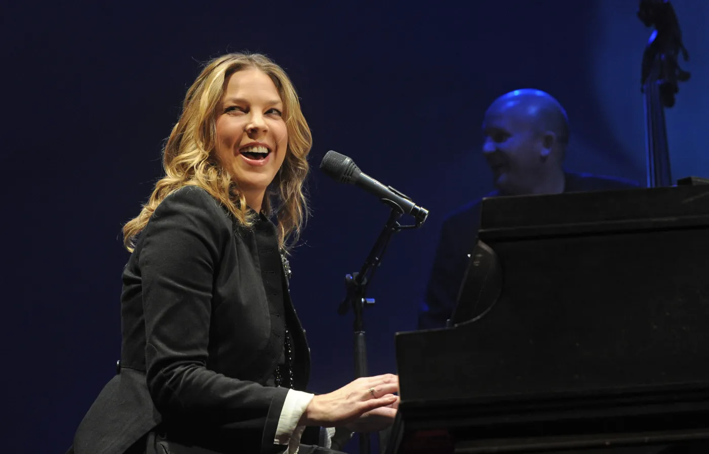 Diana Krall mierzy się z Bobem Dylanem i Eltonem Johnem