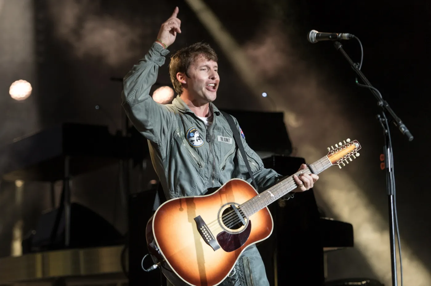 6470513-james-blunt.jpg