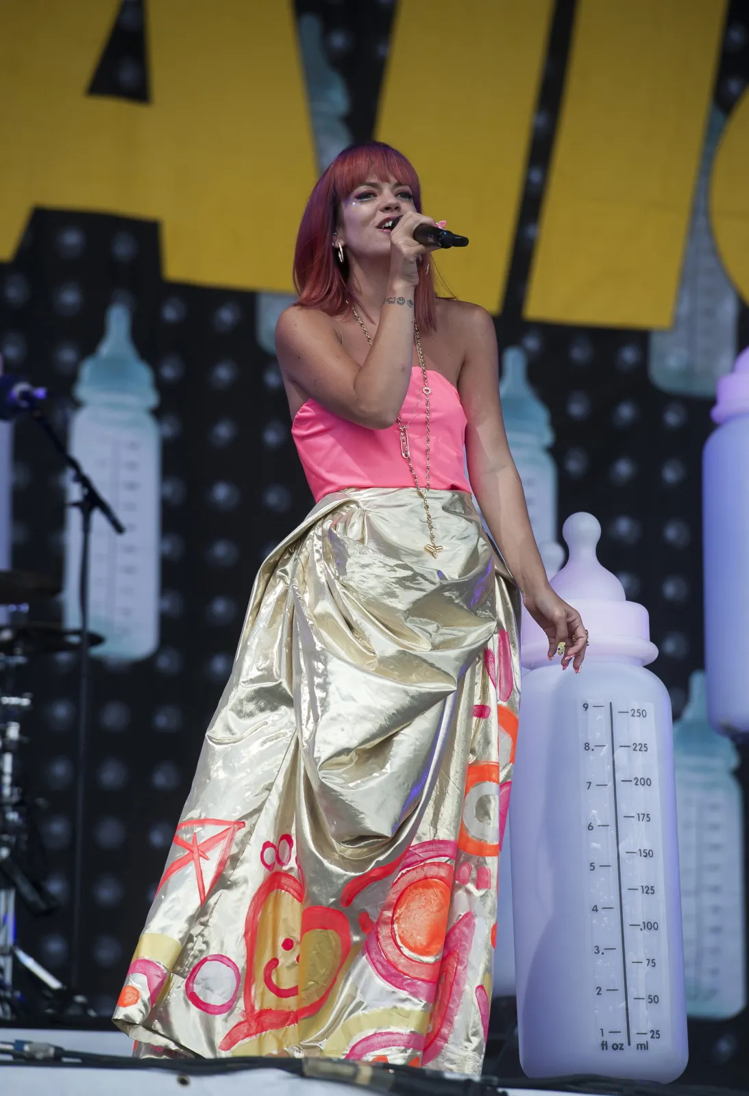 6495793-lily-allen.jpg