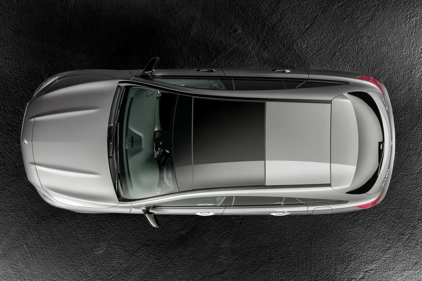 Mercedes wykombinował nowy model z plecakiem! Nowy mercedes CLA Shooting Brake. ZDJĘCIA