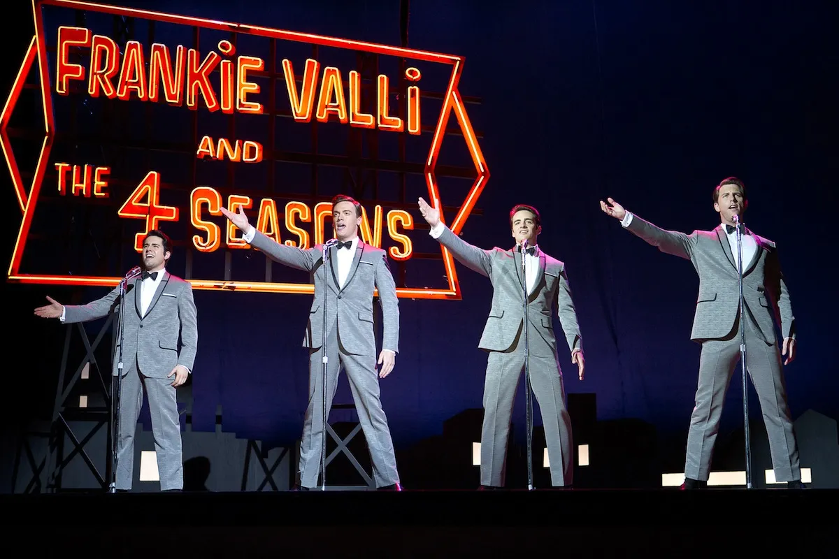7132241-jersey-boys.jpg