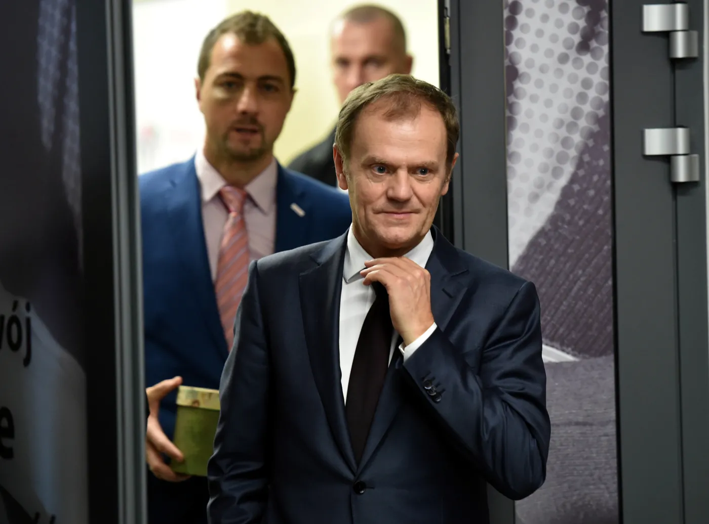 Donald Tusk otworzył dom dziecka. "One zasługują na najwyższe standardy"
