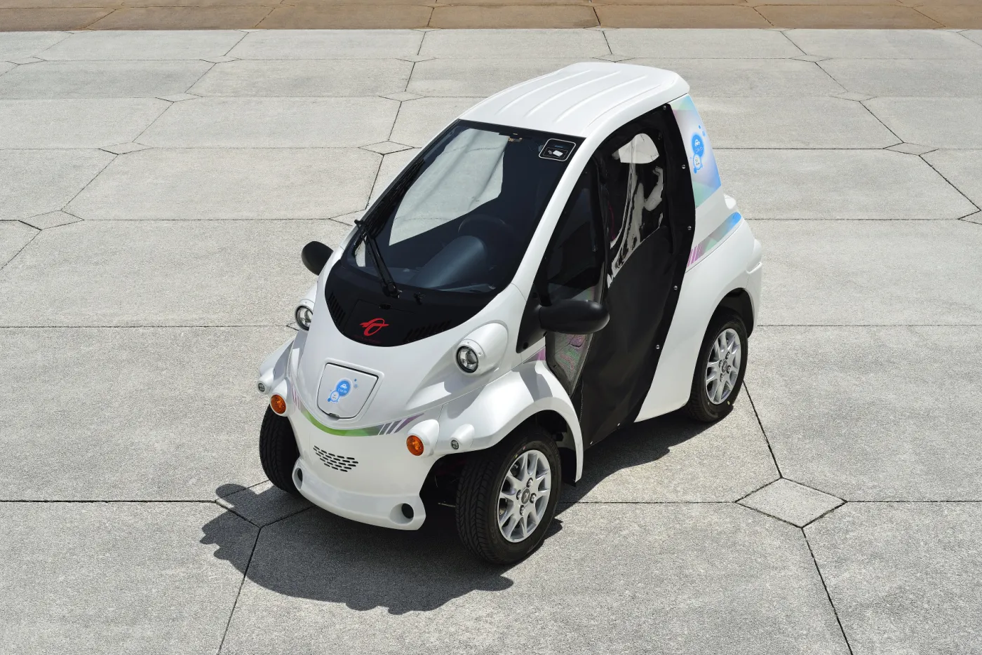 6846251-toyota-coms.jpg
