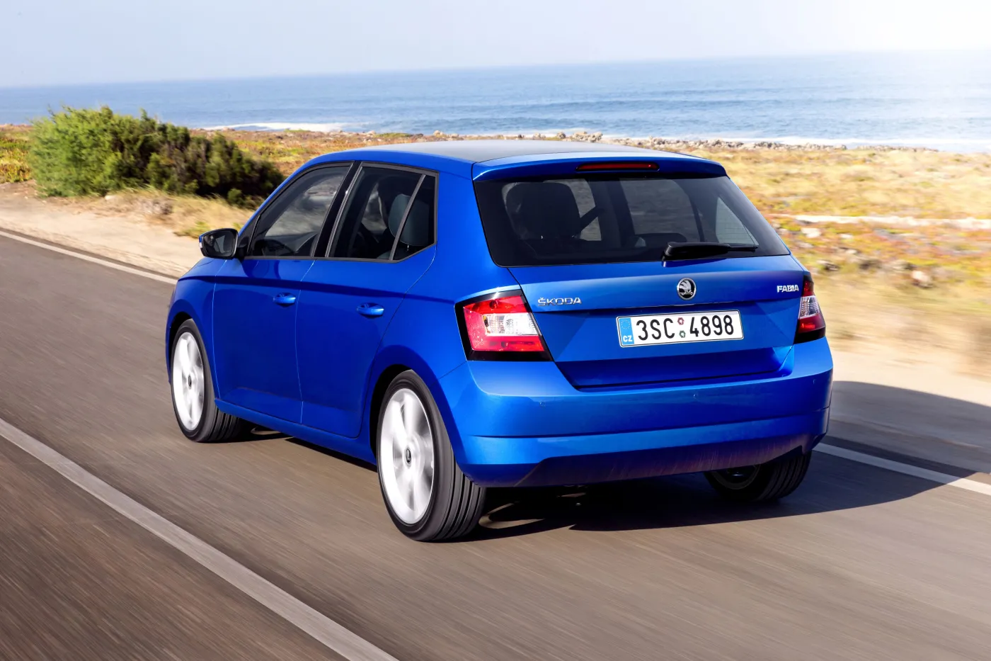 6856813-skoda-fabia.jpg