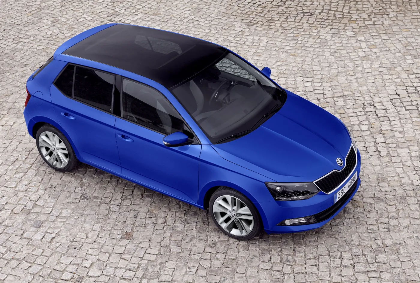6856842-skoda-fabia.jpg