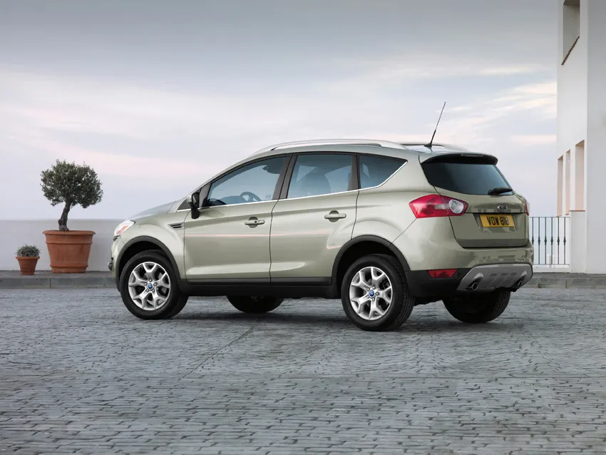 2956076-ford-kuga.jpg