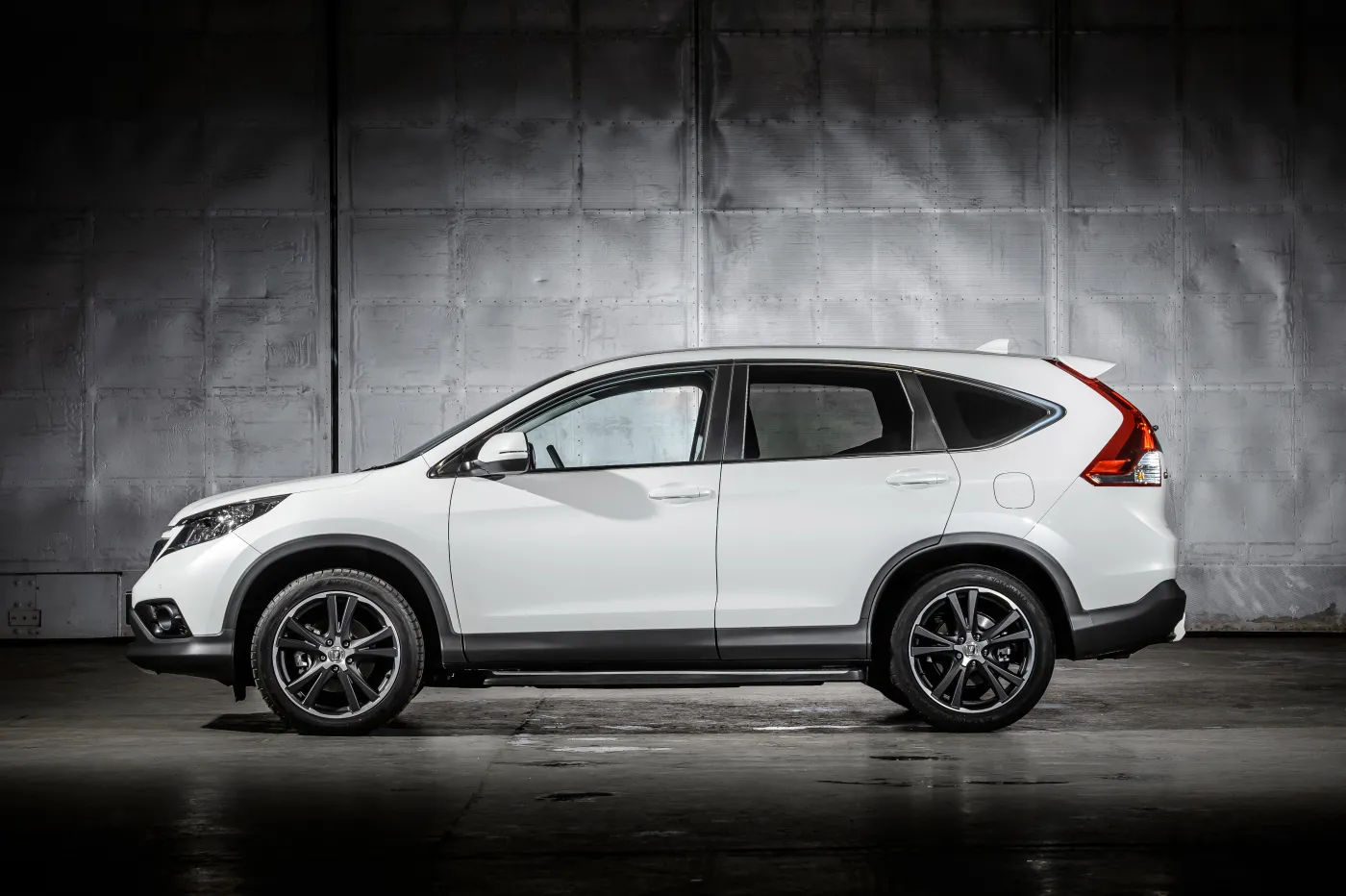 6996167-honda-cr-v.jpg