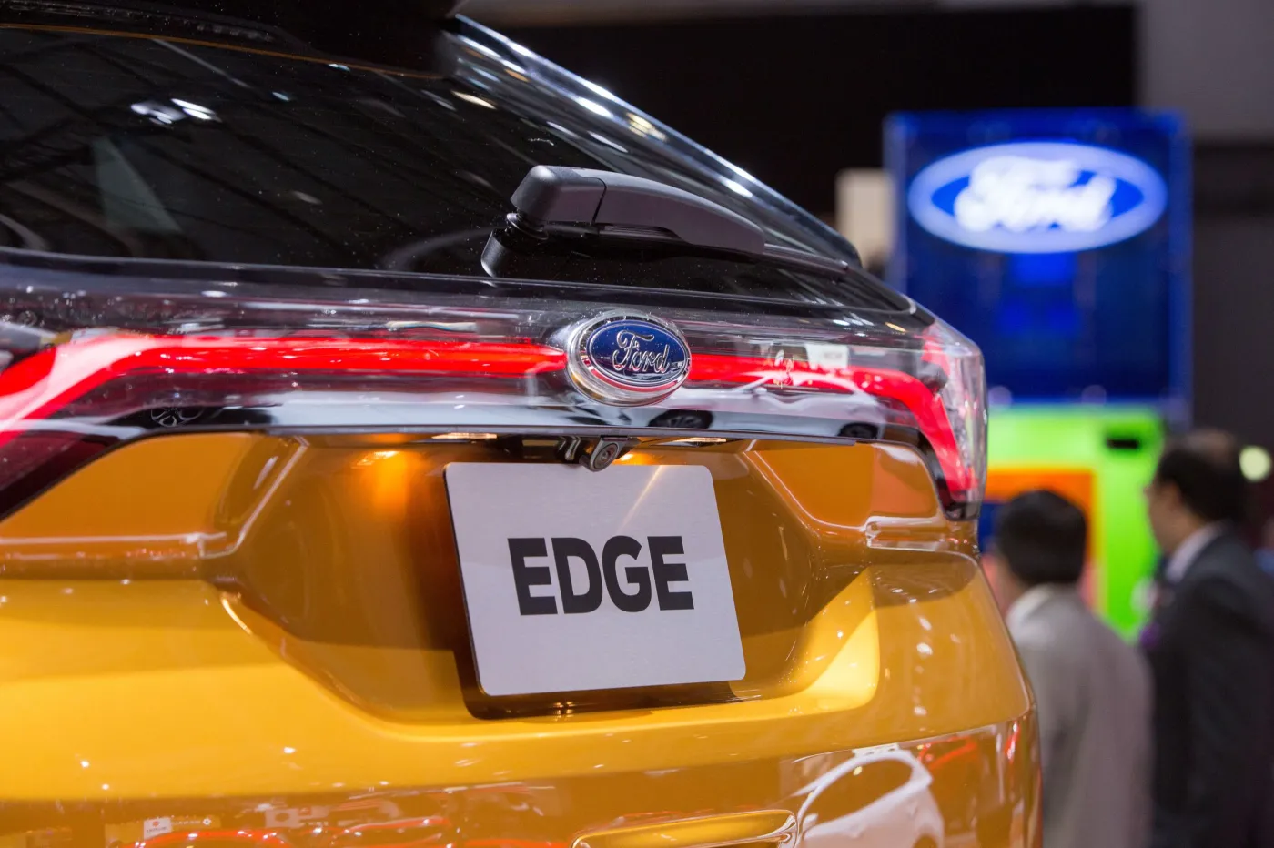 7518078-ford-edge.jpg
