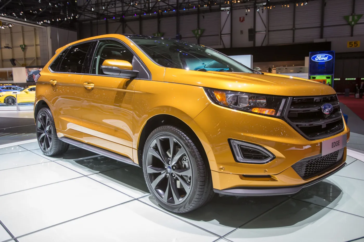 7518252-ford-edge.jpg