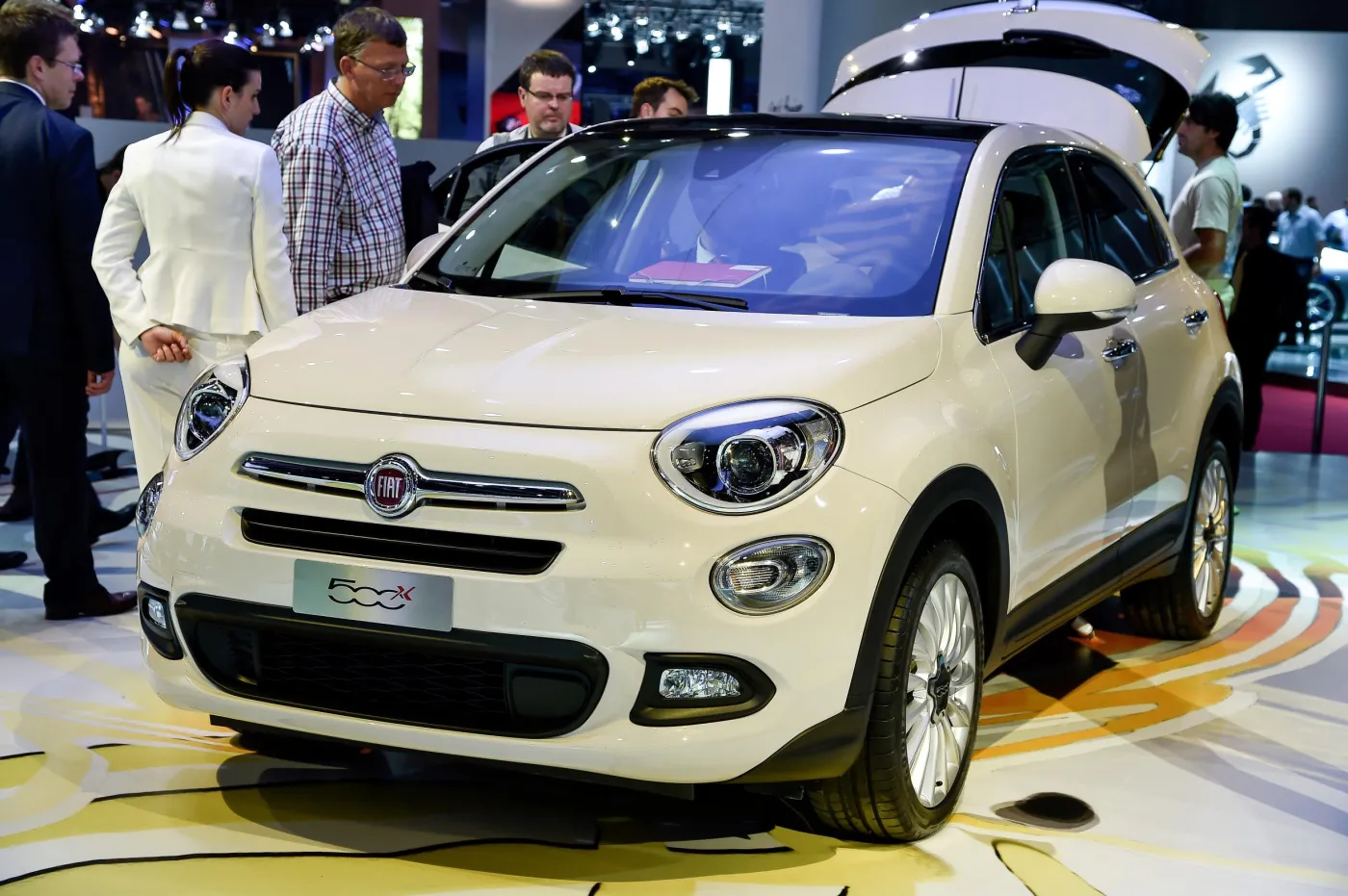 6889698-fiat-500x.jpg