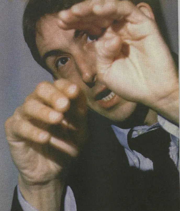 7615011-mark-hollis.png