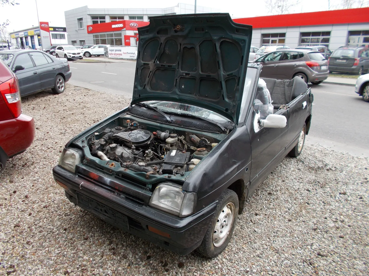 Jak przerobić TICO na kabriolet? Polak dał radę i... wpadł w sieć ITD. ZDJĘCIA