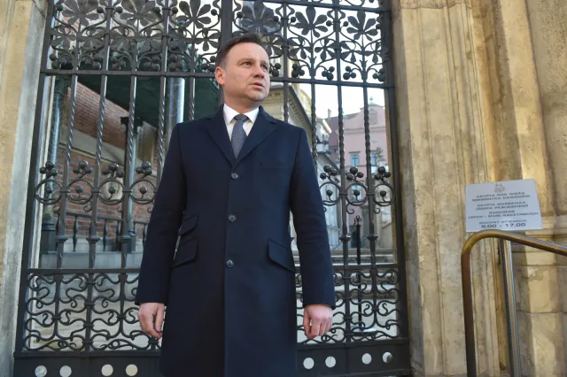 Doradca Komorowskiego bije w Dudę: W zasadzie jest konferansjerem