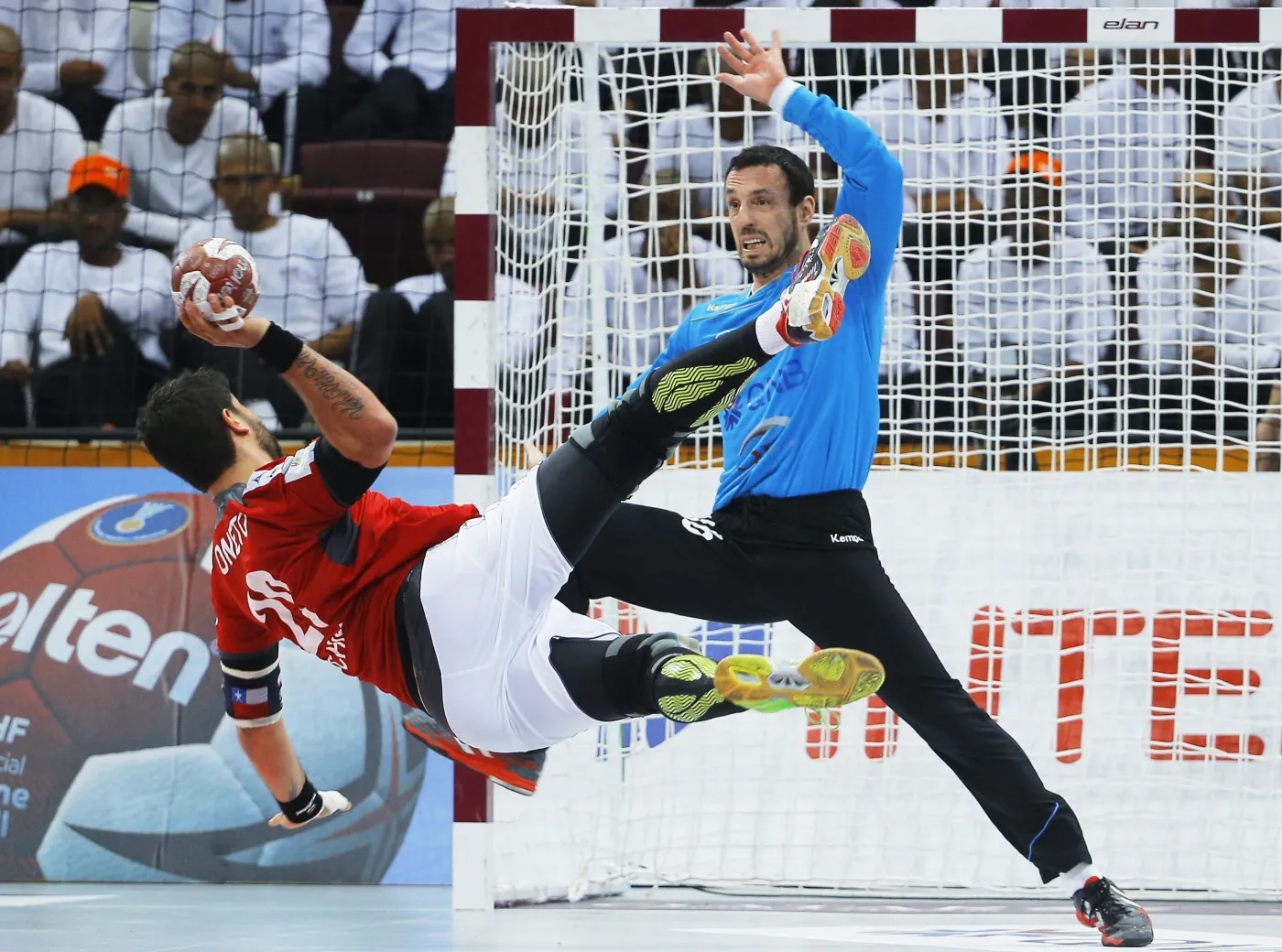 This is handball! Zobacz efektowne akcje z mundialu piłkarzy ręcznych. ZDJĘCIA